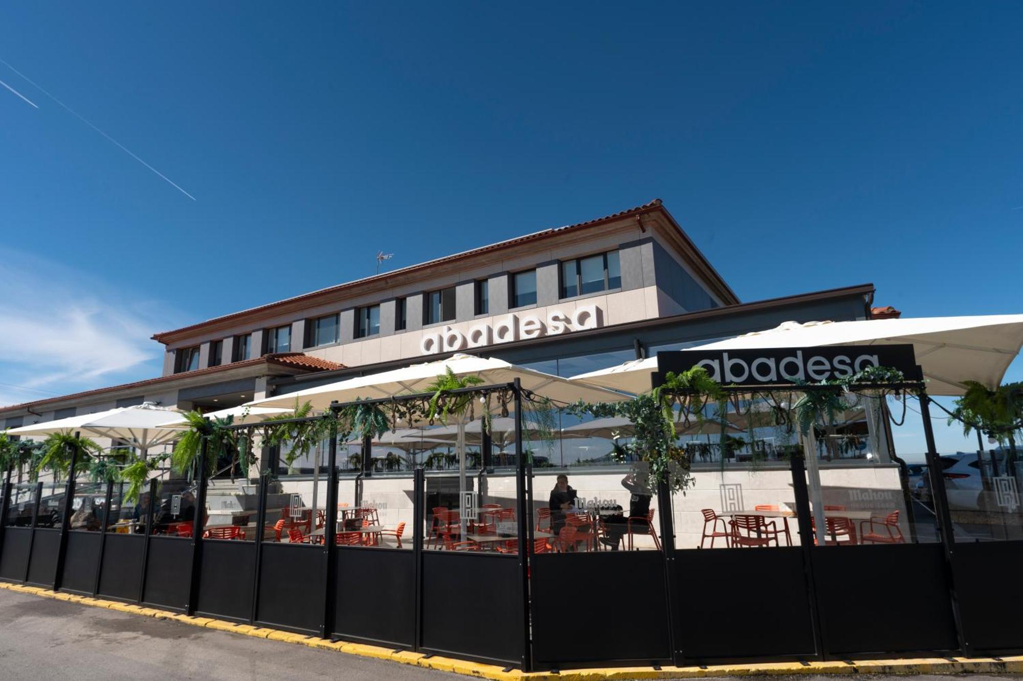Restaurante Hotel Abadesa Villagonzalo Pedernales Exterior photo